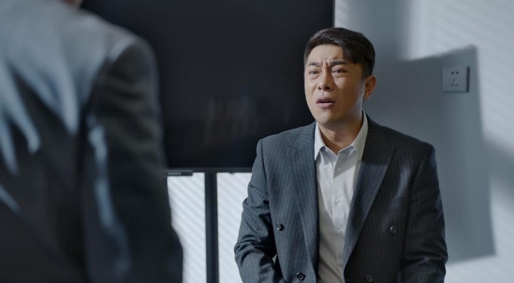 演员袁满演完亮剑再演请叫我总监模样没变却难以辨认