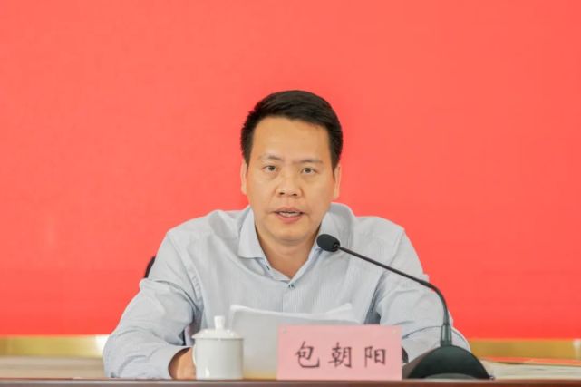 县委常委,县人武部政委邬火龙,副县长吴志辉等出席或参加相关活动