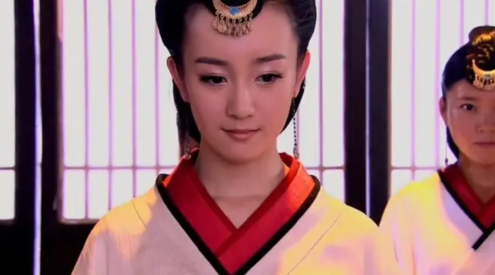 2010年,《美人心计》热播,张檬凭借卫子夫一角,再度出圈.