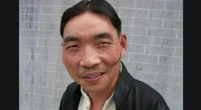 横漂演员的真实生活现状:一天只能赚几十,各种江湖规则匪夷所思