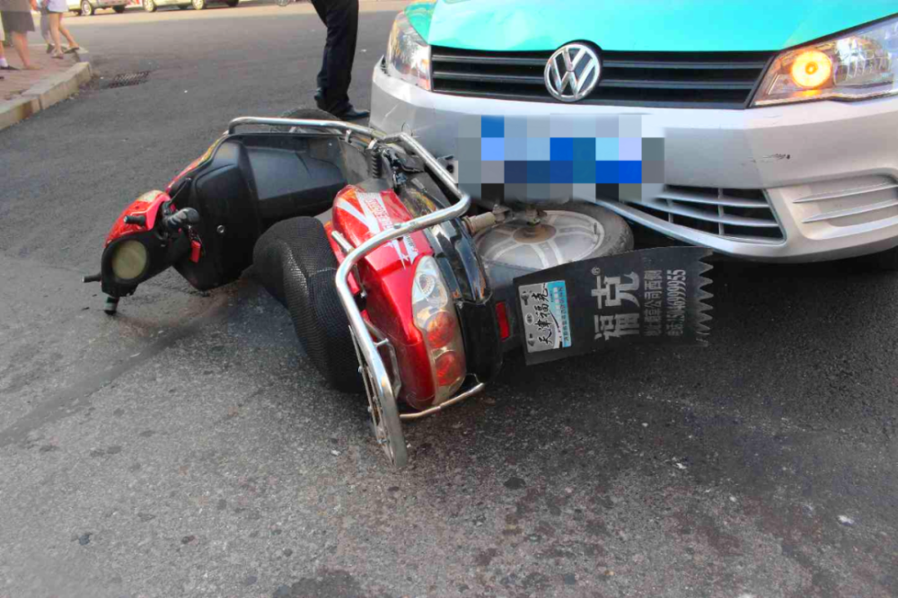 引以为戒黑河多起出租车交通事故案例曝光