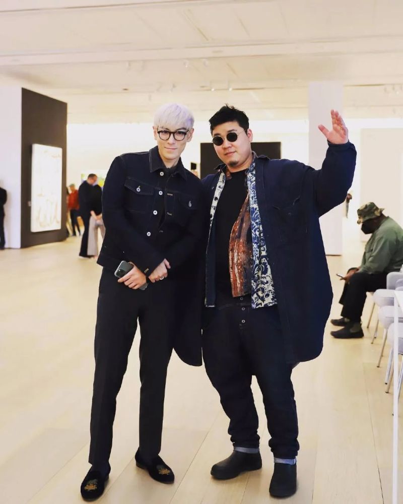 "我是你的大粉丝",最新崔胜铉的合照:插图1