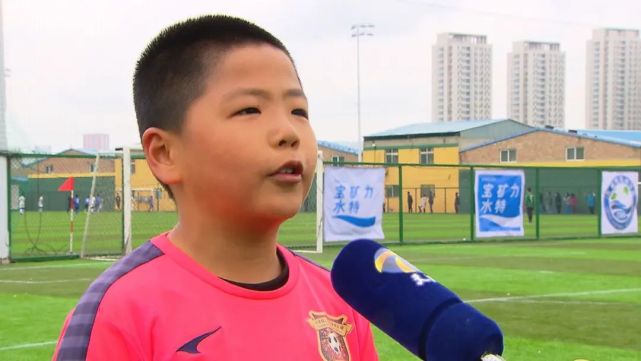天津青少年冠军赛高规格开启,津门足球少年激情加倍收获满满!