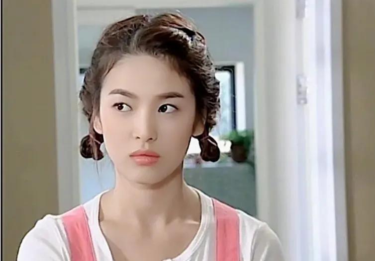 浪漫满屋韩智恩造型盘点,宋慧乔什么造型都可驾驭,喜欢最后一款插图10