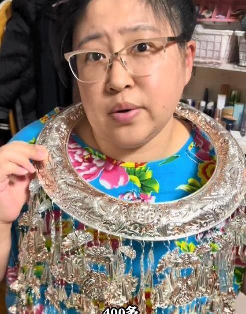 靠谎报价格圈粉387w胡老师身份被扒难怪能拿捏铁兜