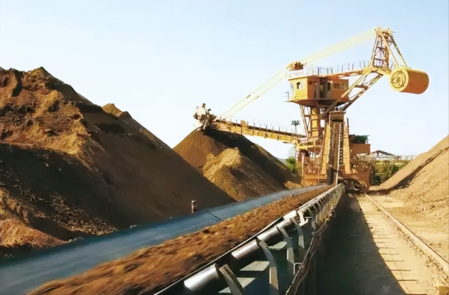 就是在这样一次磷矿开采技术的招标上,中国的矿产开采技术脱颖而出