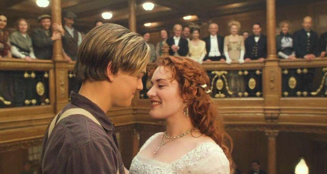 电影泰坦尼克号一部充满激情爱和追求机会与梦想的爱情电影