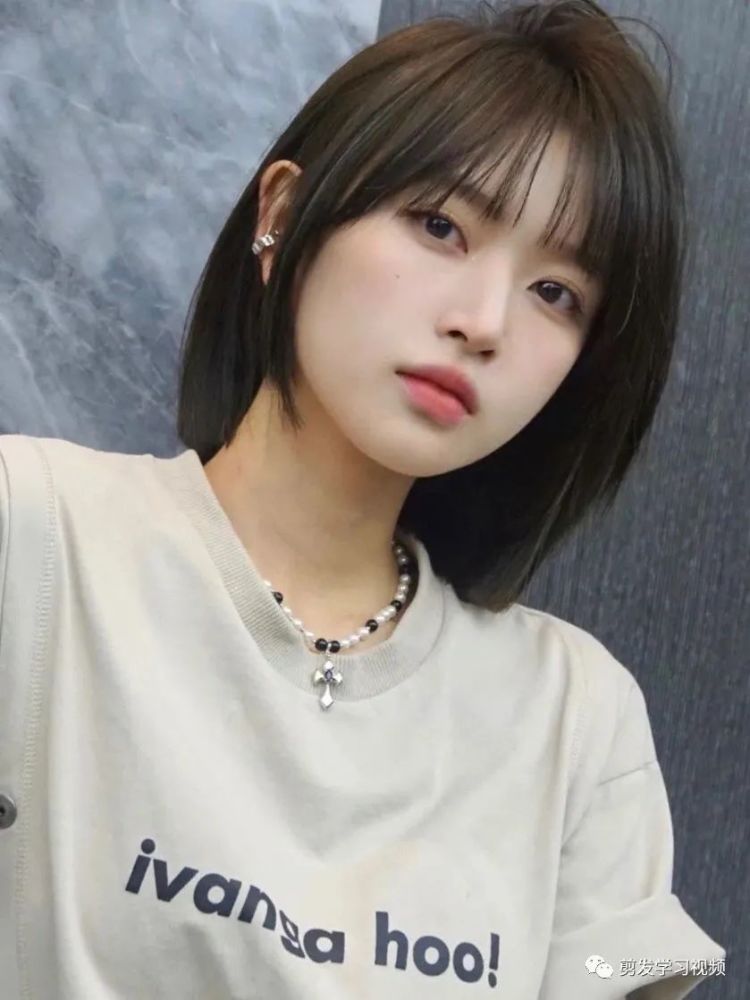 2022必剪超a"齐肩短发"显身材还减龄_腾讯新闻