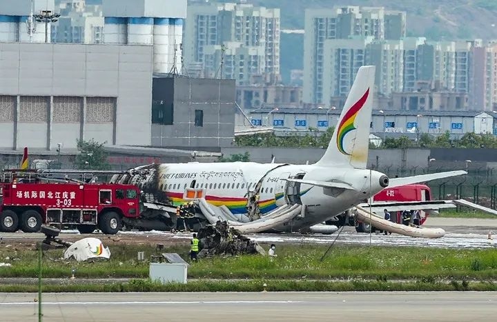 西藏航空TV9833航班40余名旅客轻伤，民航部门赶赴现场_腾讯新闻