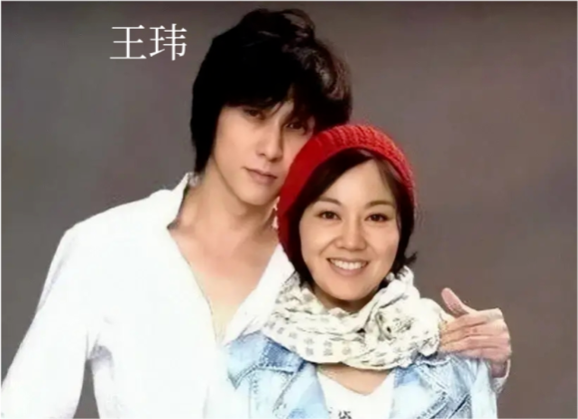 闫妮找来了20多名保安对他说我有男朋友了咱们一别两宽吧