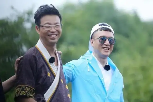 王迅走红后再遇真爱,狠心抛弃青梅竹马,魏臻不吵不闹放手成全