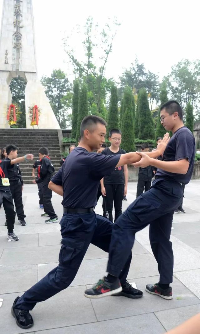 省級 校級表彰 警盾屢獲獎