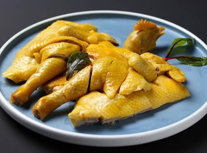 传统客家菜,后来被列入非物质文化遗产,现已成为享誉海内外的经典菜式