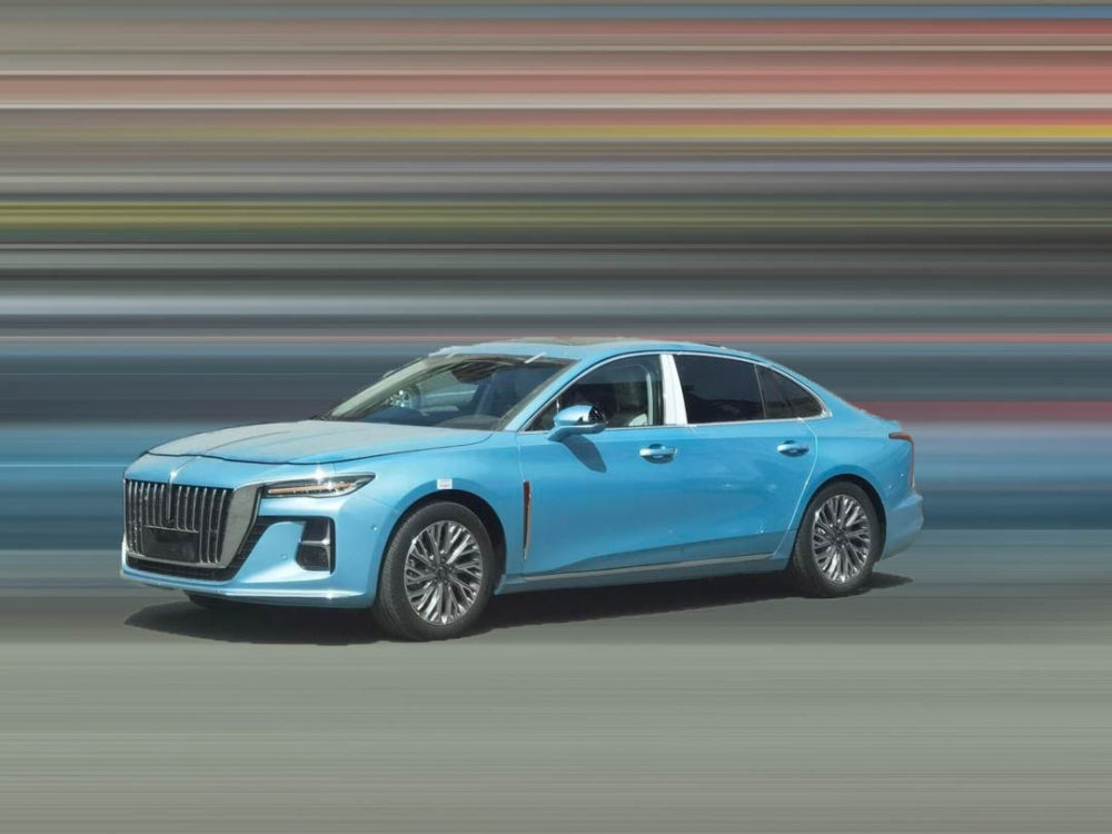 小红旗h9既视感近5米长贯穿尾灯网友可惜用15t