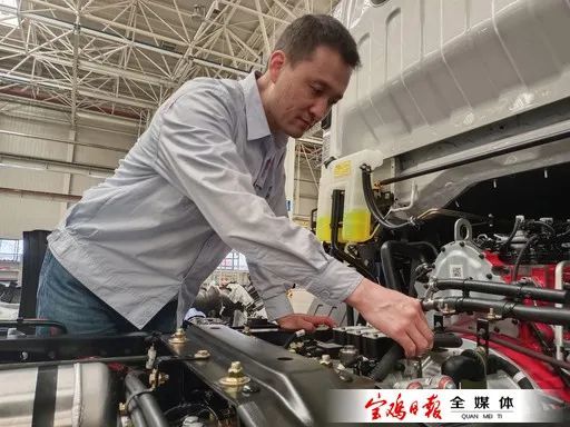 18-27万元的“百万级豪车”，零跑C01提前锁定年度最火高中的高途课堂好吗