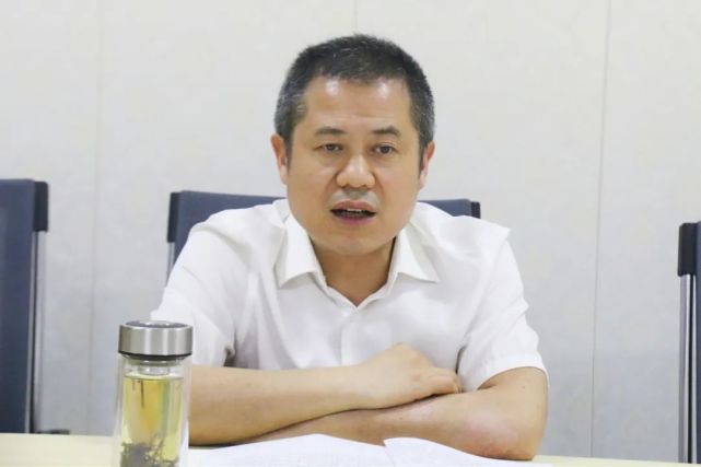 检讯丨巴州区人民检察院检察长张家洪深入津桥湖社区督导创文工作