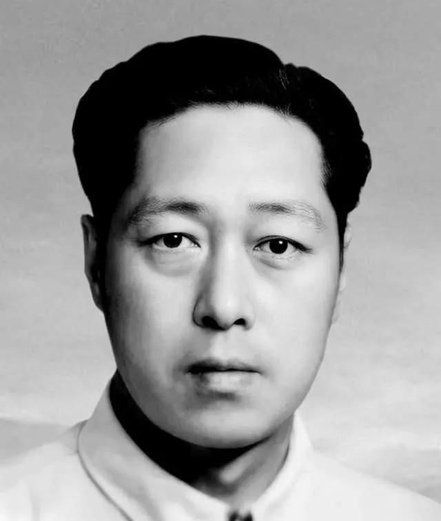 陈天国:逼婚秦怡,嗜酒如命,家暴离婚后痛哭不舍,自绝于灵隐寺