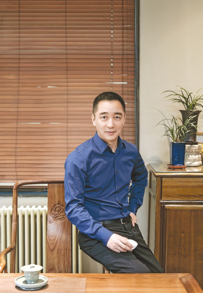 每经专访果麦文化董事长路金波：投韩寒电影不是主业，靠劝人读书赚钱特正确_腾讯新闻