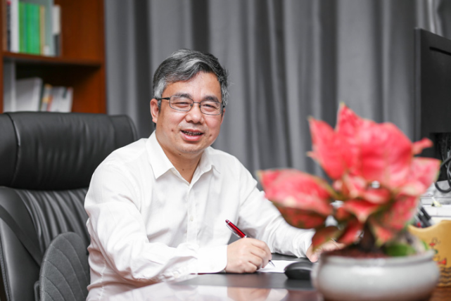 湘潭大学法学院院长欧爱民——打造湘大法学品牌 实现"特色兴院"