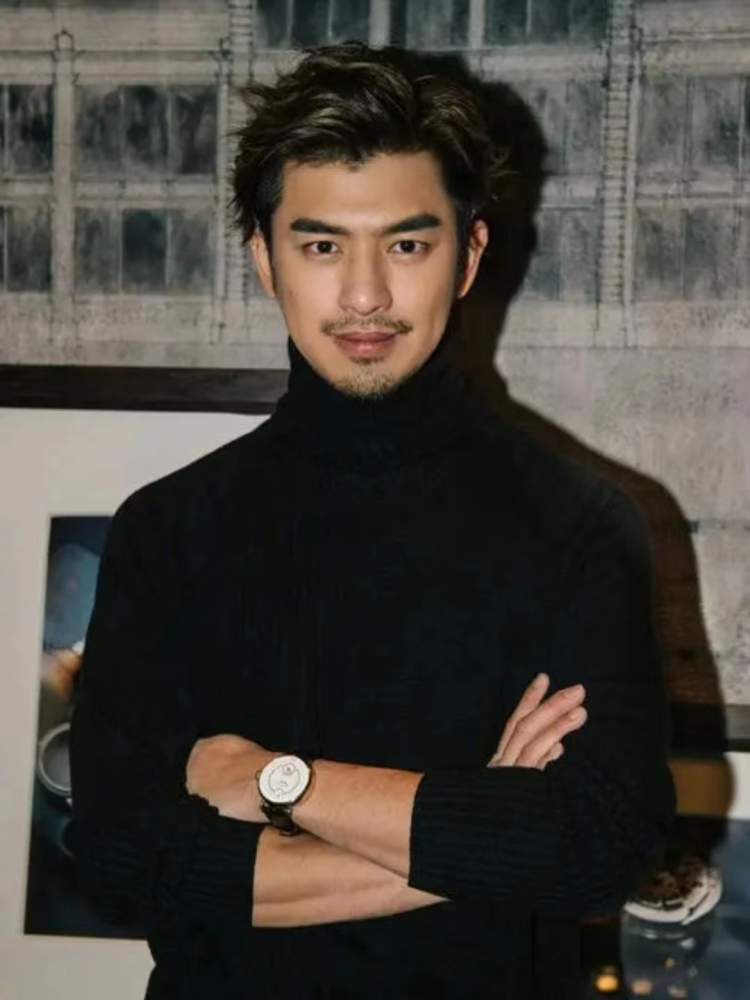 张家口早新闻∣北京要封城静默回应来了朝鲜首次出现新冠陈姓男星确诊