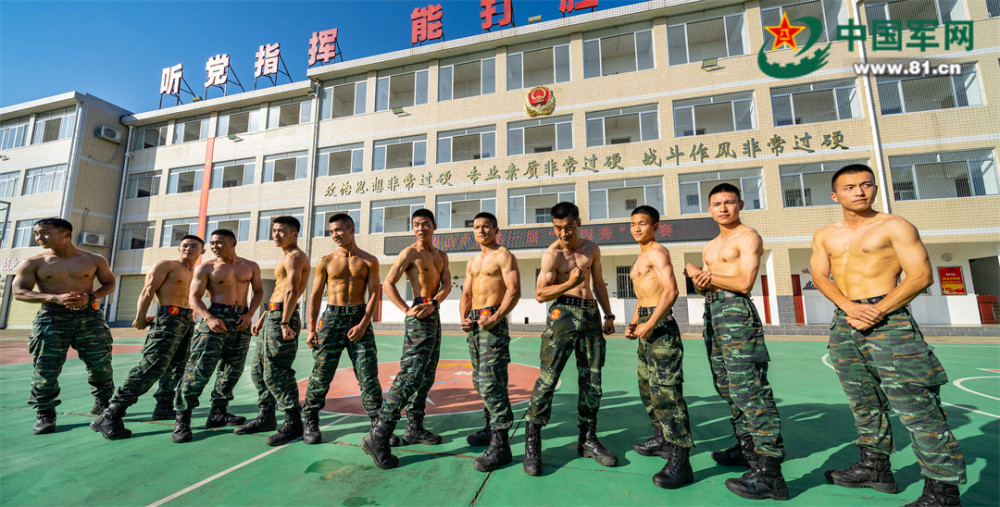 满屏青春力量！武警桂林支队“肌肉秀”燃爆全场！