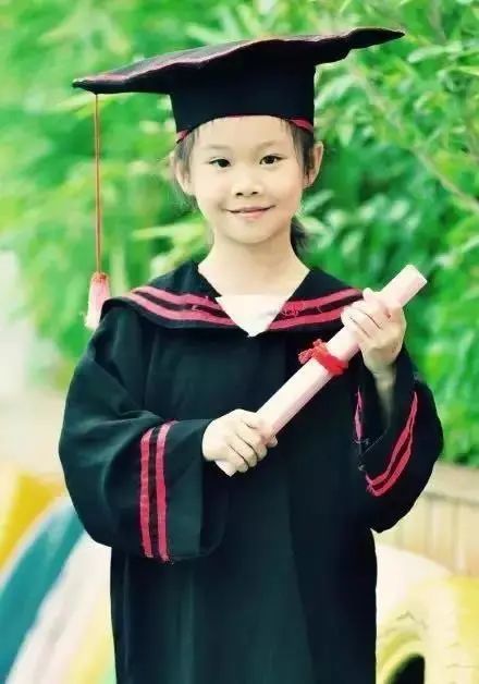 幼儿园毕业照这样拍,惊艳你的朋友圈