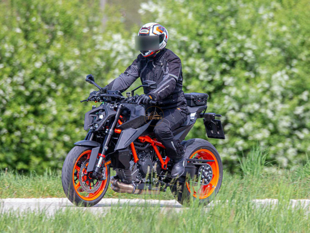 车头更丑了ktm1290sdr新款曝光造型更加激进
