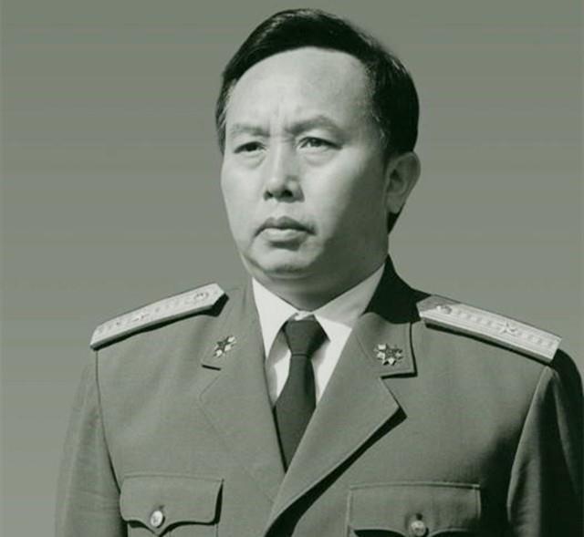 1988年總參謀部有4位副總參謀長都是誰授予什麼軍銜