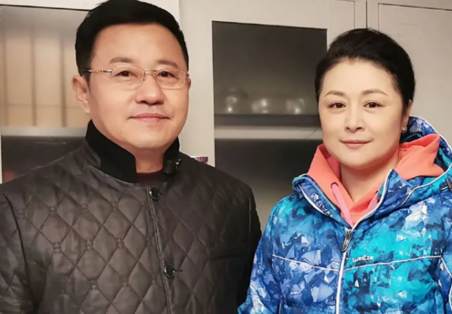 "王长贵"飘了?自称在上流社会,别人都要仰望他,网友:真敢说