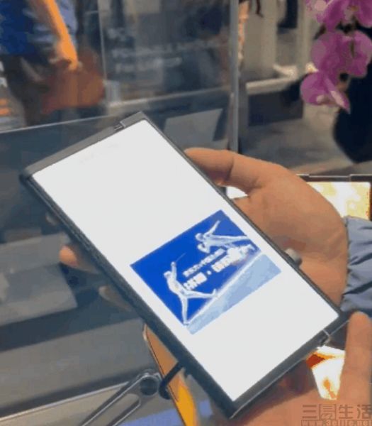 京东方卷轴屏工程机现身可实现无折痕屏幕伸展