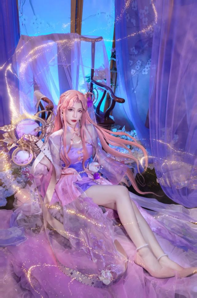 cos:王者荣耀 王昭君 "彩线就像牵牛 将色彩照进了黑白的日子里"