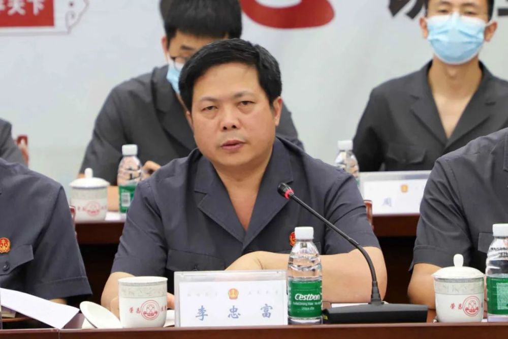 李忠富表示,安岳法院将围绕协作协议精神,秉持"一家亲"一体化"理念