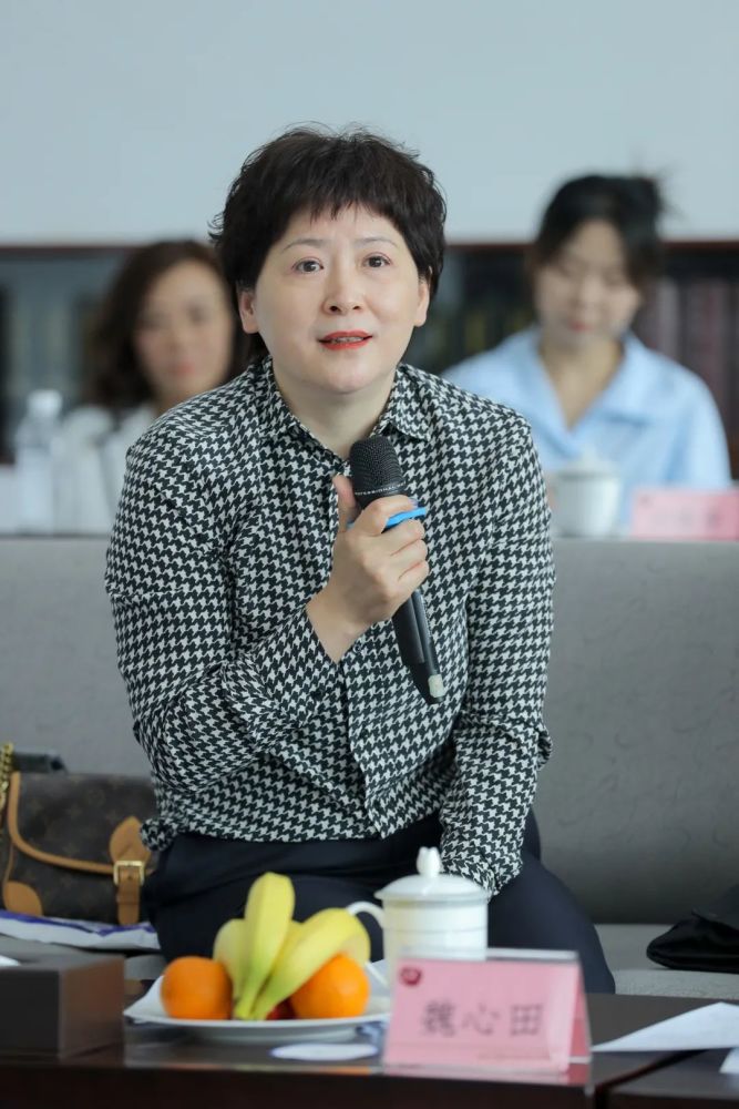 贺朝晖(副秘书长)四川统一战线同心书画院副院长张景岳,李青稞,张跃进