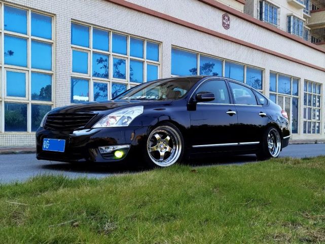 日产天籁化身vip大佬 收获的乐趣远大于改装本身