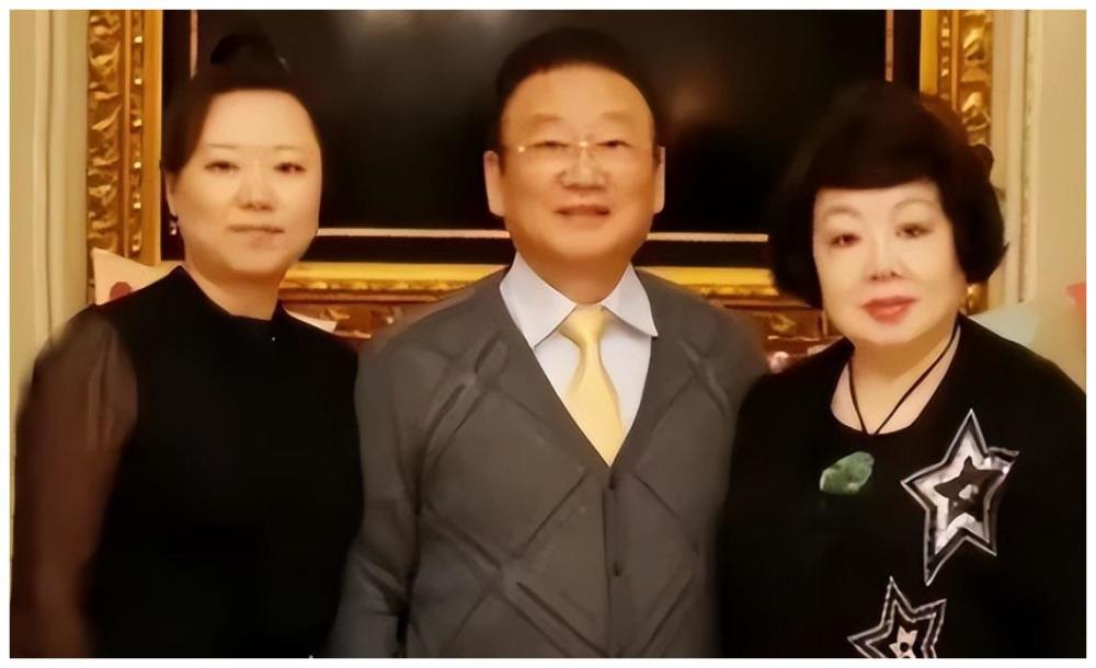 蒋大为国内捞金国外花暗讽农民歌手老艺术家真要晚节不保