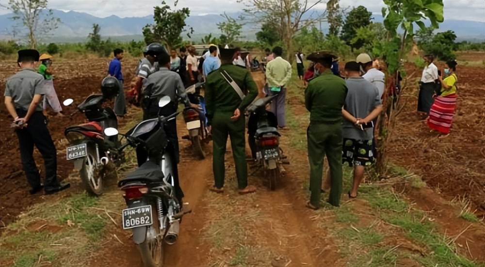 缅甸地方武装对淘金客发出“死亡”驱逐令其它与其他的区别