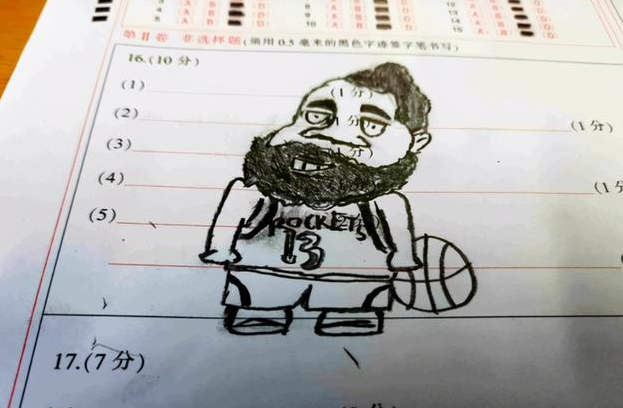 高考涂卡为啥只用2b铅笔?一张扫描后的模拟试卷,叫学生恍然大悟