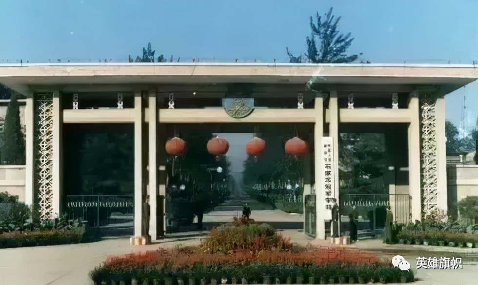 2017年,南昌陸軍學院(校本部)和石家莊機械化步兵學院(石家莊校區)