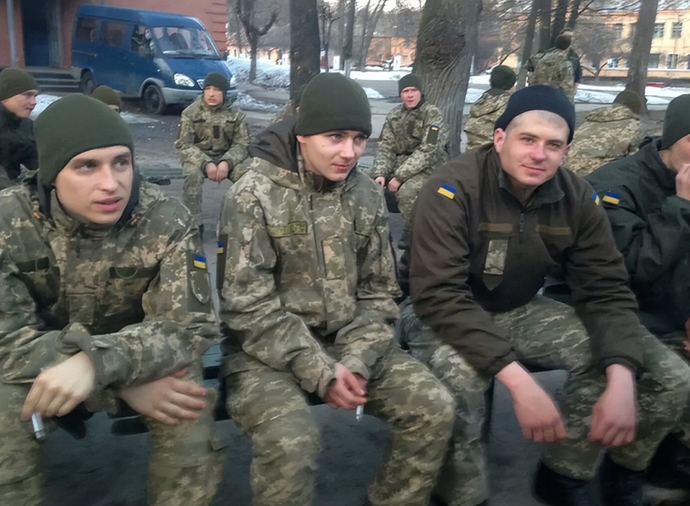 要和俄罗斯血拼到底，乌克兰国防部宣布：全国大动员100万人中美天元吴东终审