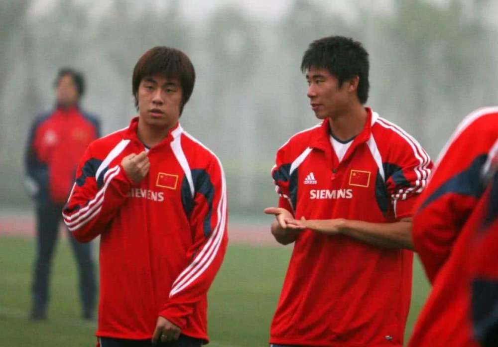 在比利时踢过球的中国球员_中国在日本踢球的球员_在南美踢球的中国球员