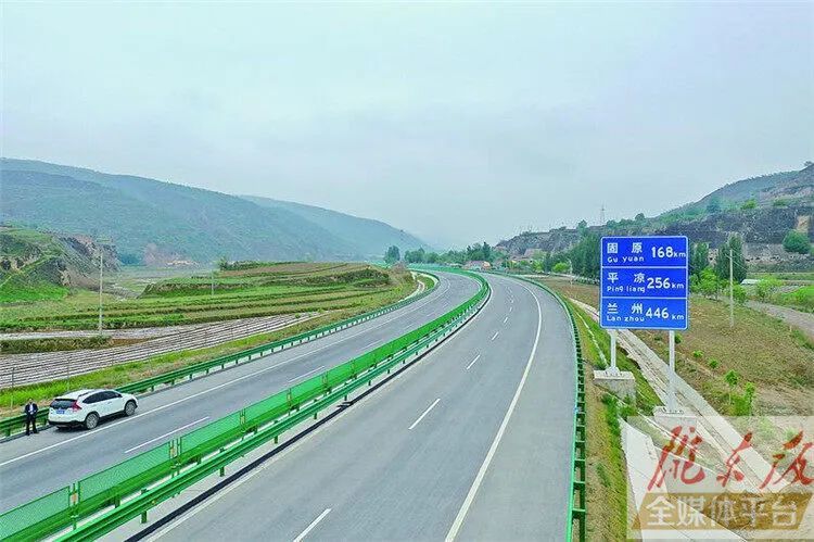 244线庆阳过境段西峰东枢纽立交工程效果图g244线庆阳过境段彭原枢纽