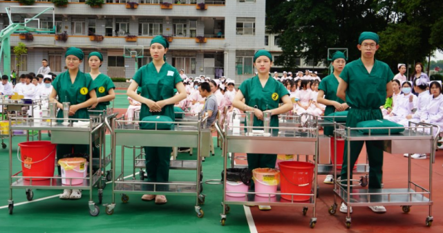 连州卫校开展技能让生活更美好主题活动