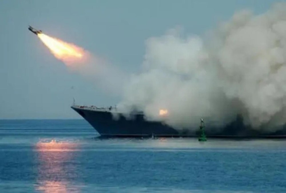 俄乌冲突第79天，亚速营向世界“求救”，乌称：又击中一艘俄军舰