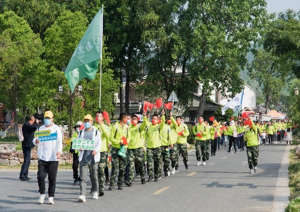 共慶助殘日歡樂健步走