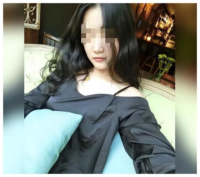这停留过夜,进酒店洗浴收拾后便匆匆出门打了个车准备赶往郑州火车站