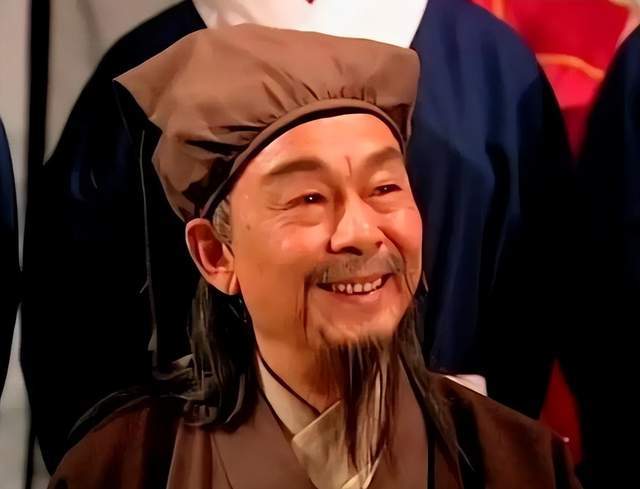 莫大为何会杀费彬?看懂之后才明白,刘正风没能力当掌门