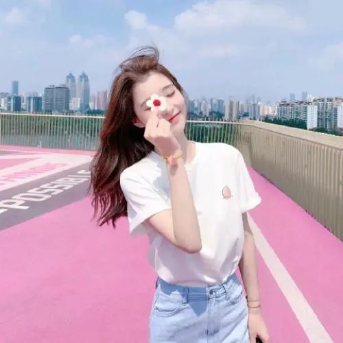 高清女生头像:可爱真人qq微信女头,桃花运爆棚的头像