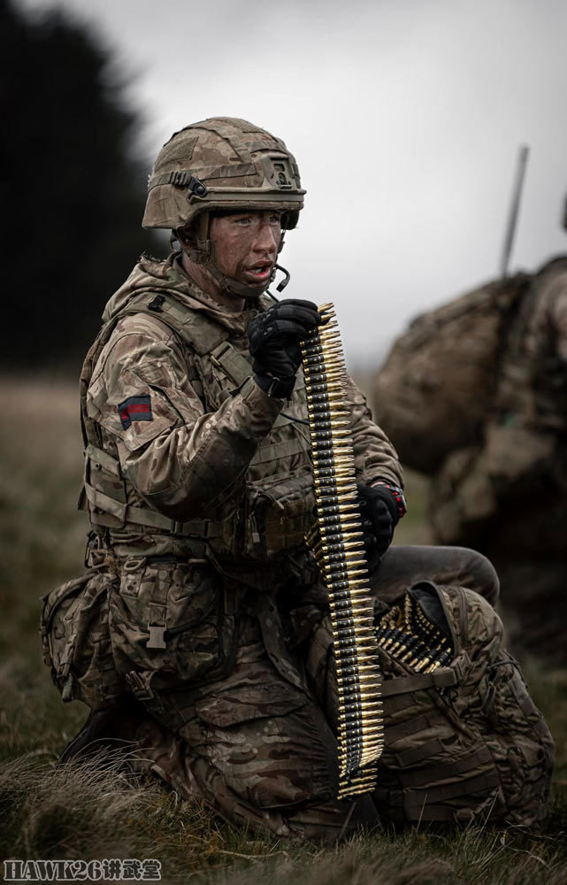 解读英国陆军威尔士近卫团机炮排训练照通用机枪小组作战细节