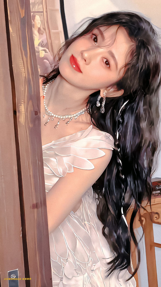 鞠婧祎挑不出毛病的神仙颜值