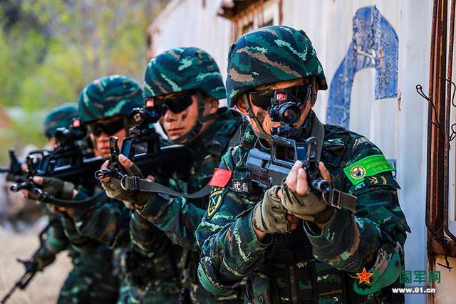 情暖异乡！我第二十批赴黎维和医疗分队服务当地民众侧记600243青海华鼎